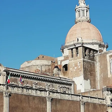 Nyaraló Theatron Houses- Centro Storico Catania