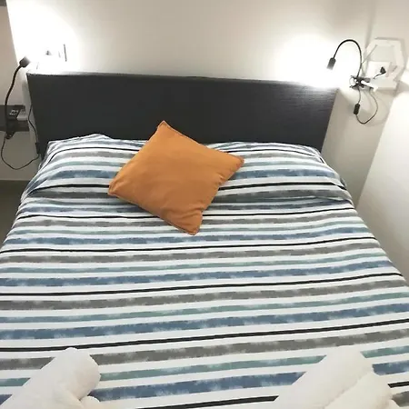 Theatron Houses- Centro Storico